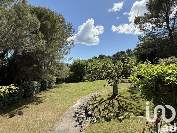 Maison à vendre 8 pièces 201 m² Vaison-la-Romaine