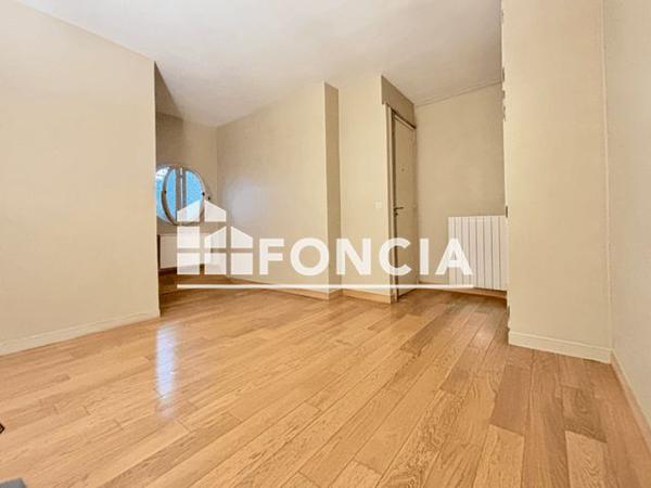 À vendre Appartement 2 pièces 56.87 m² - Paris 75116