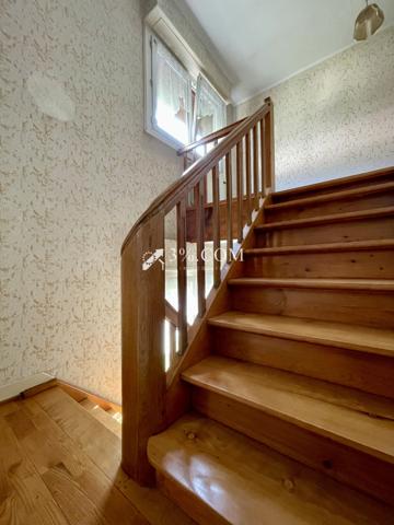 Maison 5 pièce(s) 3 chambre(s) 122 m²