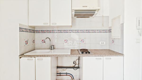 SAINT REMY DE PROVENCE - Studio proche centre-ville