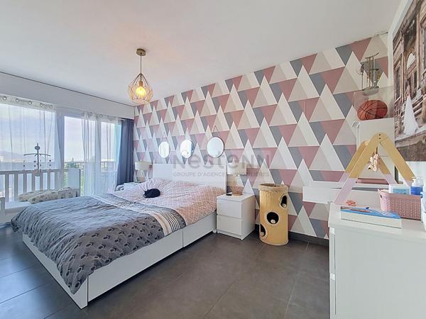 Appartement Marseille 4 pièce(s) 85 m2  vue dégagé calme