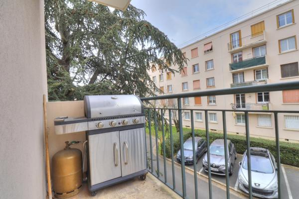 Champigny-sur-Marne (94500) A VENDRE A CHAMPIGNY SUR MARNE - F3 au 1er étage - Commodités à pieds