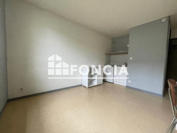 Location Studio 20.92 m² - 77/79 AVENUE GENERAL DE GAULLE Albi 81000