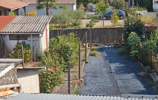 Vente Maison de village avec garage - jardin en exclusivité à rénover Le mas-d'agenais