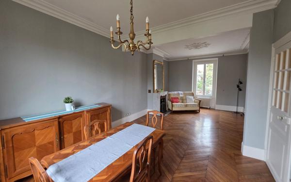Maison à louer    7 pièces •  Nemours