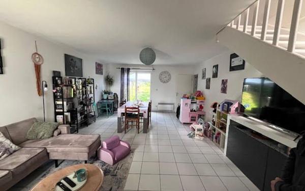 Maison à vendre    3 pièces • 70,23 m2 Surgères