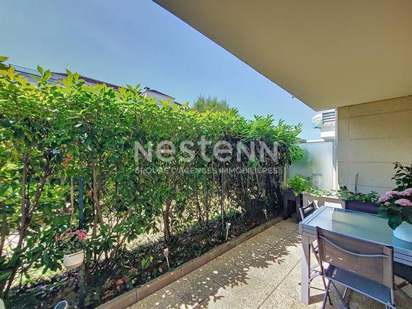 Morangis  3 pieces en rez-de-jardin avec exterieur et garage-double