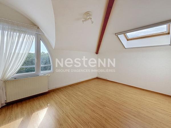 Toit Terrasse Appartement Duplex type 5 pièces avec 3 Chambres Cave Parking et Garage Fort de Bron - 69500 BRON
