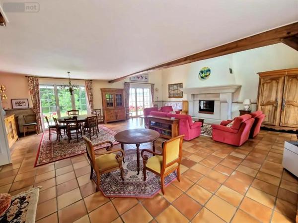 Achat - Maison Parçay-Meslay 37210 8 pièces 245 m 2 9477 m 2