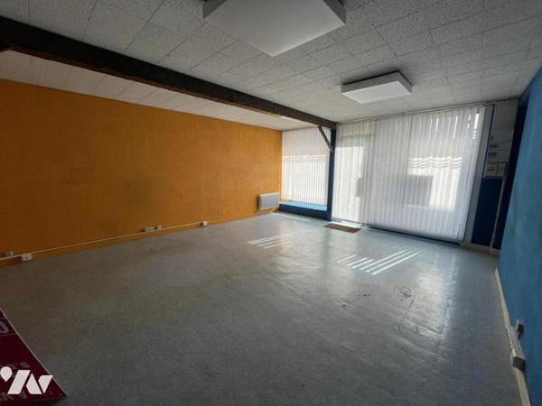 LA FERTE MACE, maison de ville 3ch, 125 m², avec courette