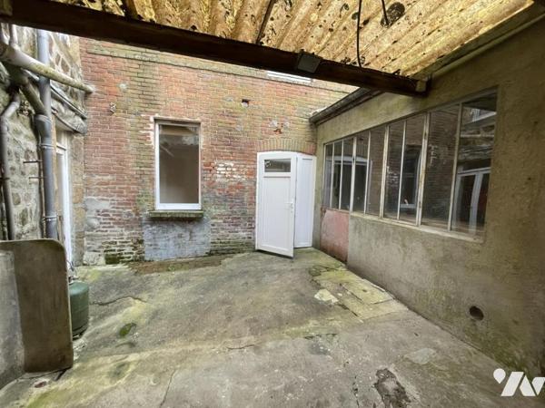 LA FERTE MACE, maison de ville 3ch, 125 m², avec courette