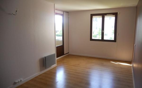 Appartement à vendre    3 pièces • 76,65 m2 Clermont