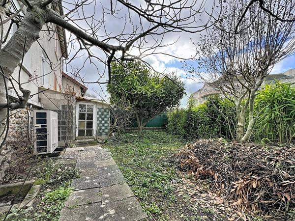 Maison Valenton 4 pièces 3 chambres secteur pavillonnaire