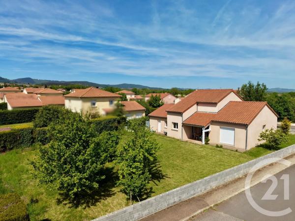Maison à vendre  4 pièces - 117 m 2   BAINS  - 43