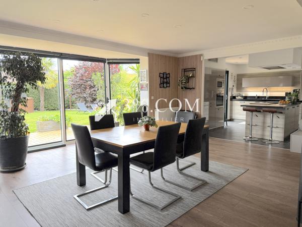 Maison 5 pièce(s) 4 chambre(s) 137 m²
