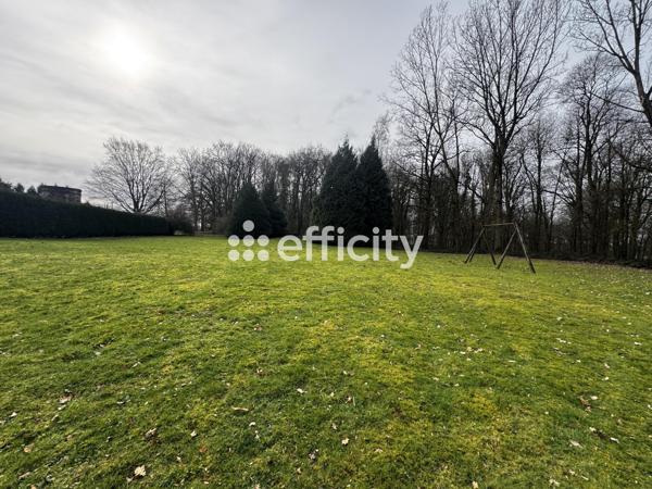 Maison 9 pièces - 270 m²