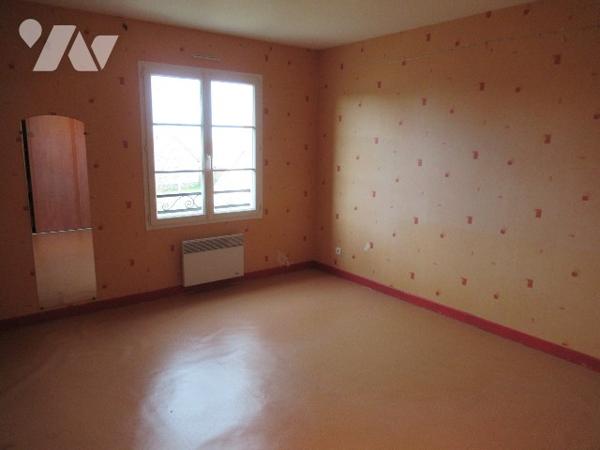 Maison T5 de 133 m² sur 1 147 m²