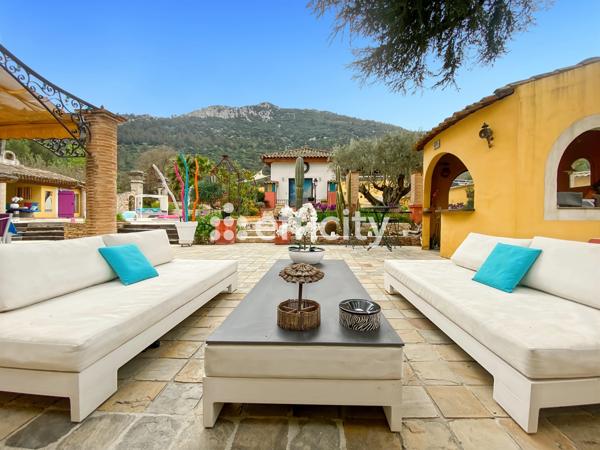 Maison 6 pièces - 202 m² Bien prestige