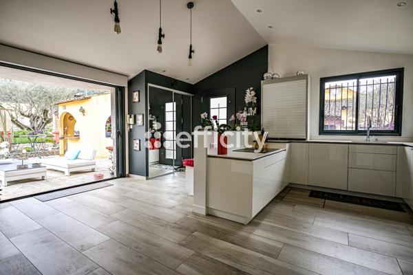 Maison 6 pièces - 202 m² Bien prestige