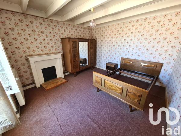 Maison de ville 4 pièces de 111 m² à Matha (17160)