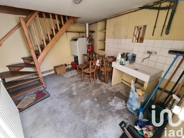 Maison de ville 4 pièces de 111 m² à Matha (17160)