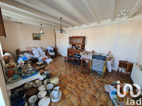 Maison de ville 4 pièces de 111 m² à Matha (17160)