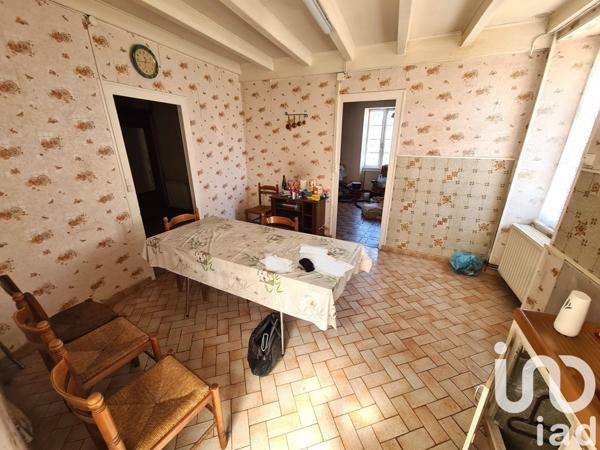 Maison de ville 4 pièces de 111 m² à Matha (17160)