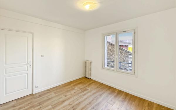 Appartement à louer    2 pièces • 32,19 m2 Ris-Orangis