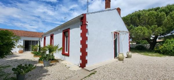 Maison à vendre 369 600 € Marans 8 p 196 m² DPE C
