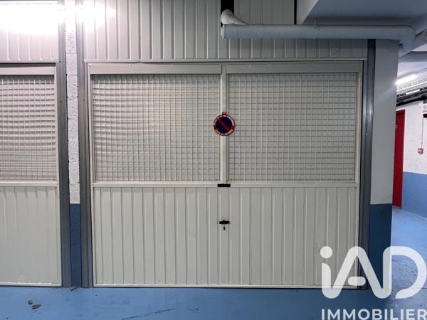 Parking à vendre 13 m² Suresnes