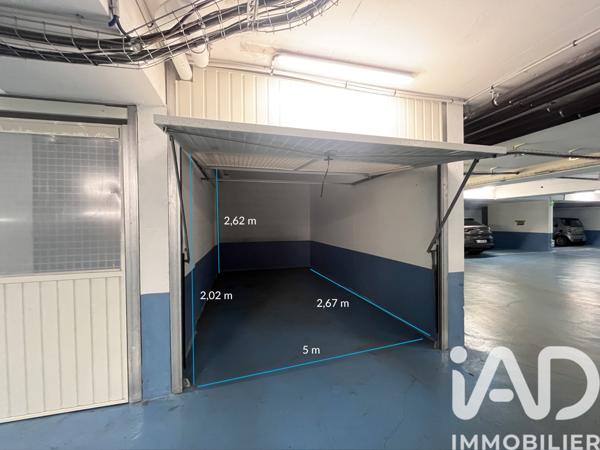 Parking à vendre 13 m² Suresnes