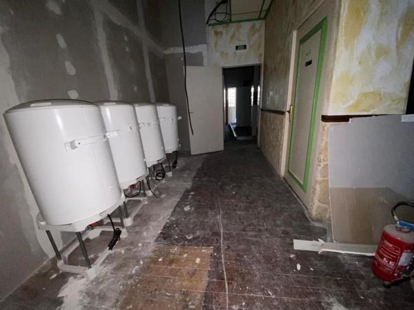 Immeuble à AMBERT, 63600 - 205m²