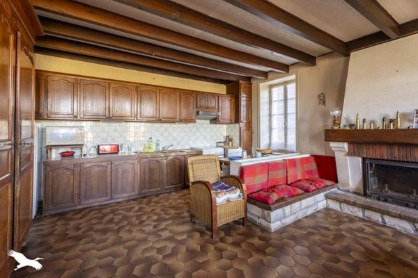 Maison à vendre |  Champagnac |  6 pièces | 170 m²