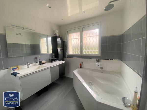 Vente maison 7 pièces de 175m²