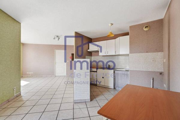 Appartement 2 pièces                                        - 69190 Saint-Fons Réf : 21740
