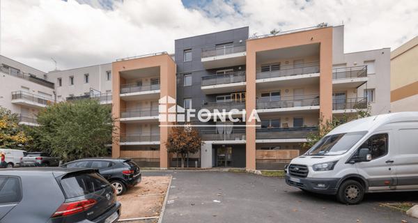 Location Appartement 2 pièces 40.8 m² - Clermont-ferrand 63000