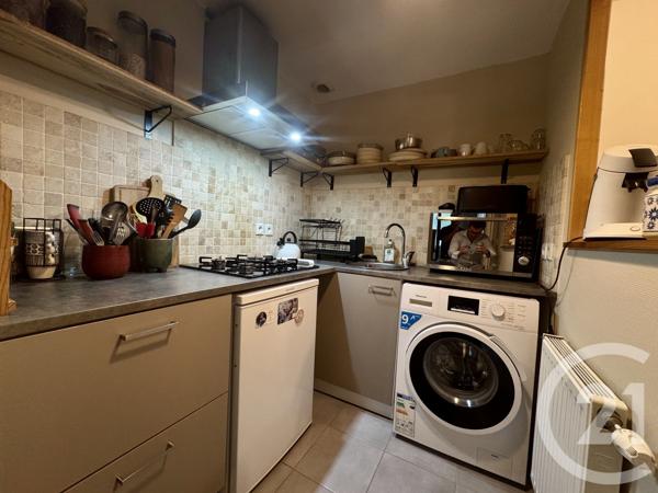 Appartement F2 à vendre  2 pièces - 46,97 m 2   CONDAT SUR VIENNE  - 87