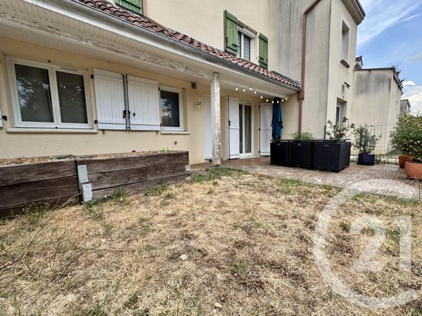 Appartement F2 à vendre  2 pièces - 46,97 m 2   CONDAT SUR VIENNE  - 87