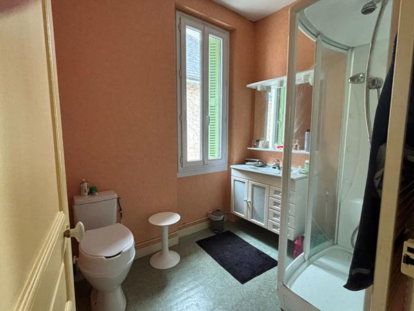 Maison Civray 4 pièce(s) 109 m2