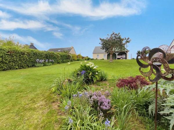 Maison en parfait état 243 000 € H.A.I.*