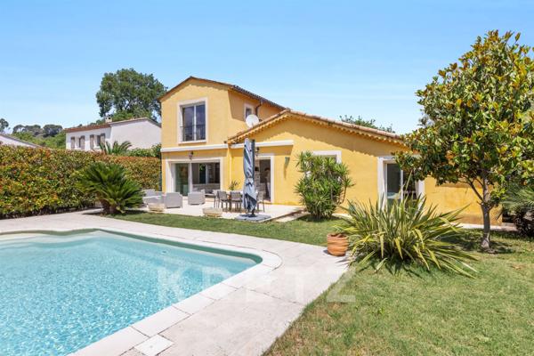 Villa lumineuse de 150 m² avec piscine et grand terrain - Villeneuve-Loubet