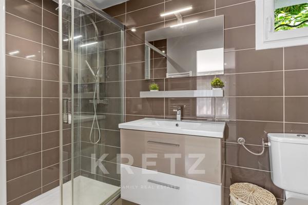 Villa lumineuse de 150 m² avec piscine et grand terrain - Villeneuve-Loubet