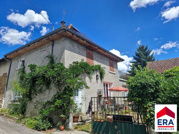 Maison Dauphinoise sur Les Avenieres Veyrins Thuellin 103 m2 env.