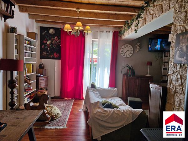 Maison Dauphinoise sur Les Avenieres Veyrins Thuellin 103 m2 env.