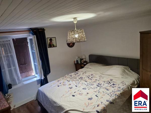 Maison Dauphinoise sur Les Avenieres Veyrins Thuellin 103 m2 env.