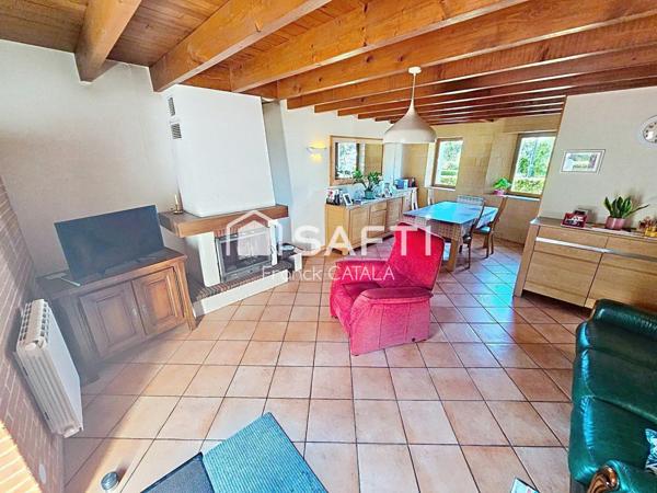 Du cachet pour cette maison à la campgne avec garage