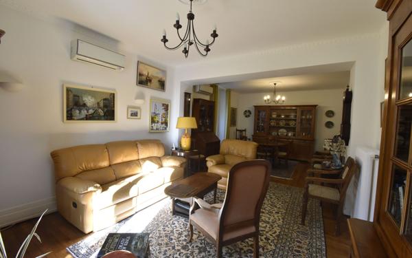 Maison à vendre    8 pièces • 213 m2 Cosne-Cours-sur-Loire