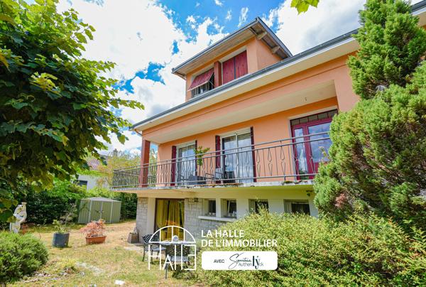 Maison
         6 pièces
        - 175 m² Exclusivité 299 000 € *