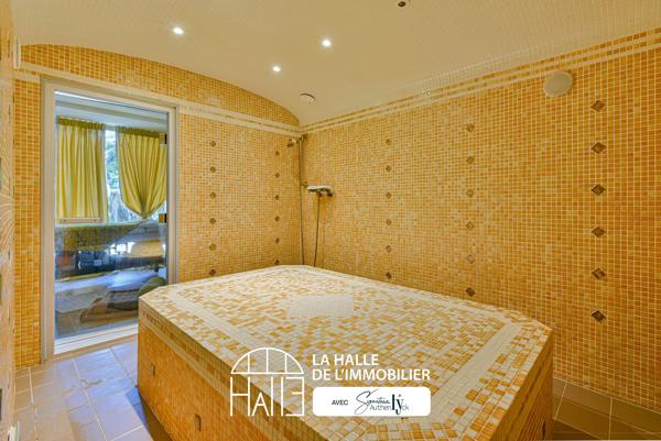 Maison
         6 pièces
        - 175 m² Exclusivité 299 000 € *