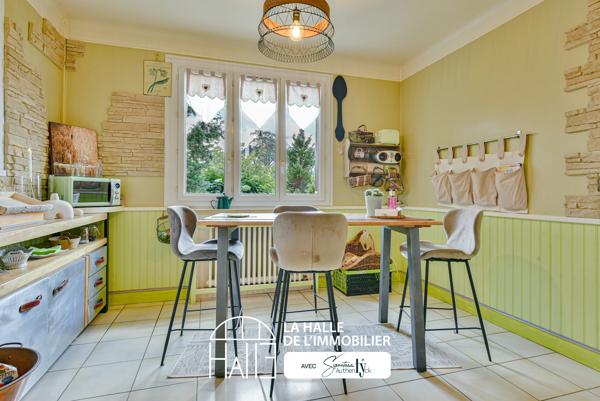 Maison
         6 pièces
        - 175 m² Exclusivité 299 000 € *